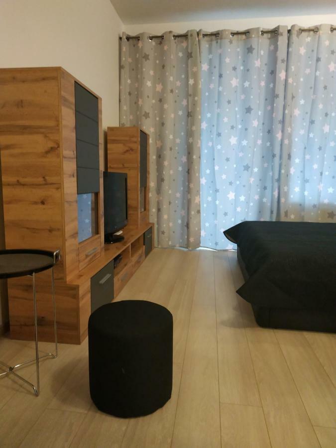 Kosice Smart Apartman Bagian luar foto