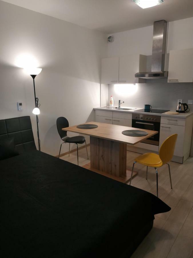 Kosice Smart Apartman Bagian luar foto