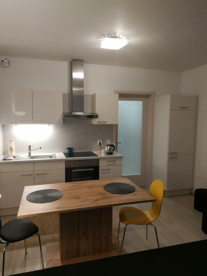 Kosice Smart Apartman Bagian luar foto