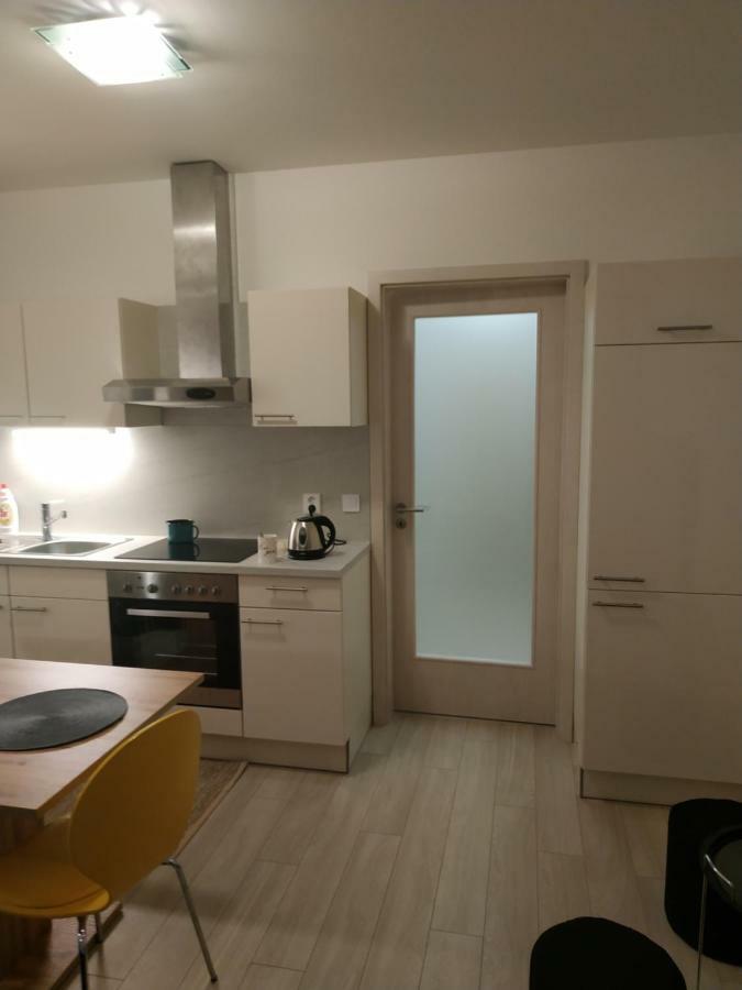 Kosice Smart Apartman Bagian luar foto